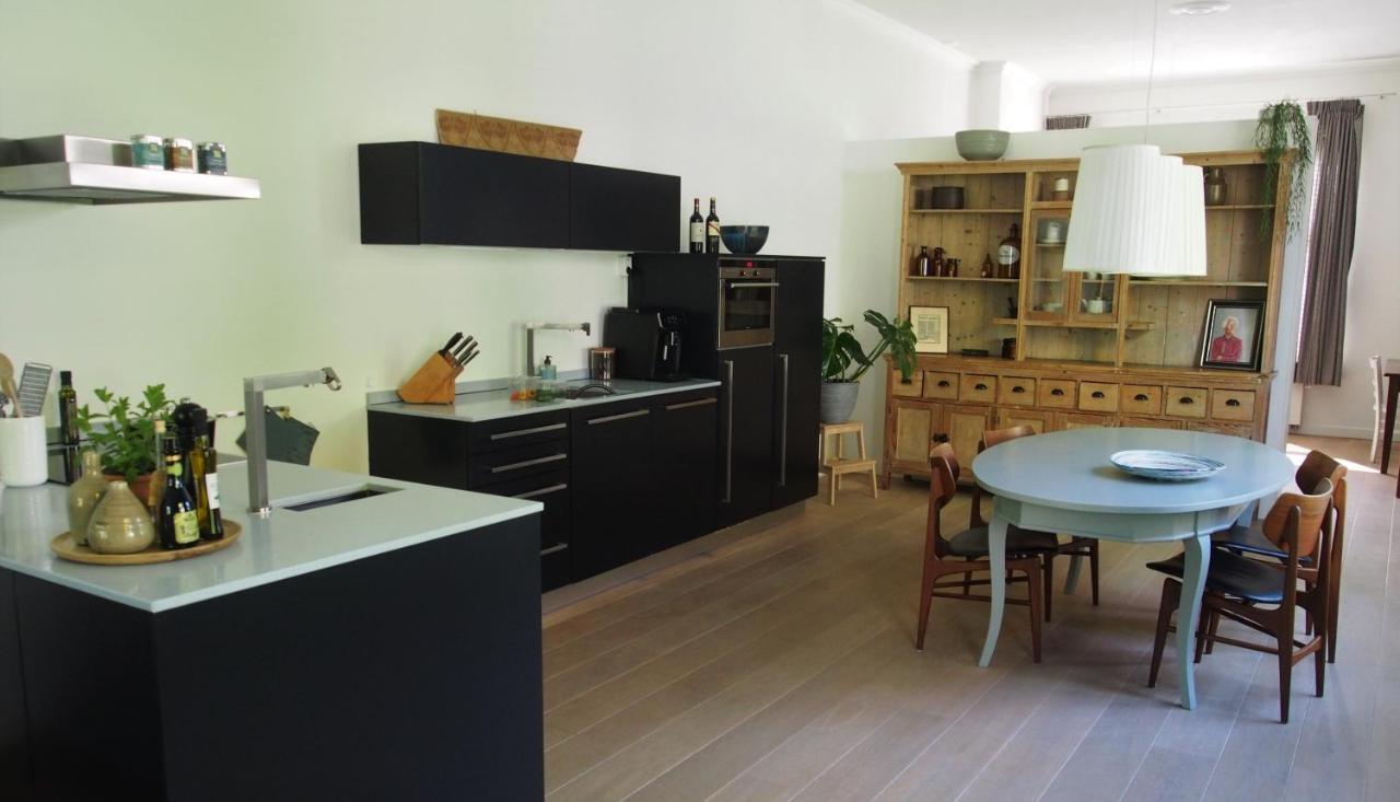 De Oude Dokterspraktijk Apartamento Zuidhorn Exterior foto
